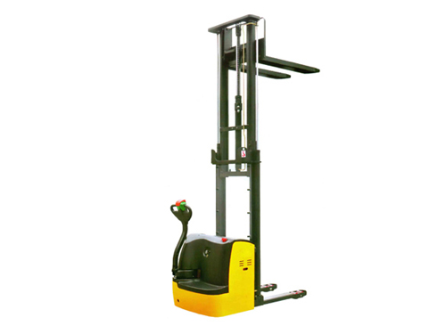 全電動插腿式堆高車（全自由提升）--CLRZ15系列